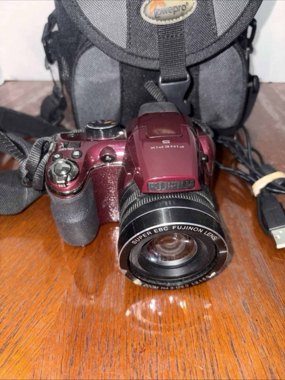 Fujifilm FinePix S Series S4530 14MP Digital Camera Case Strap Burgundy Tested